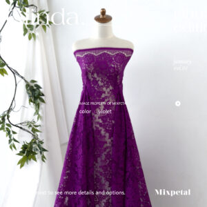 gambar Kain kebaya dengan warna violet