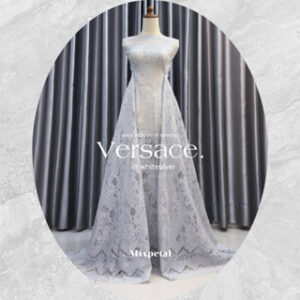 gambar bahan Kain kebaya laminating versace berwarna white silver