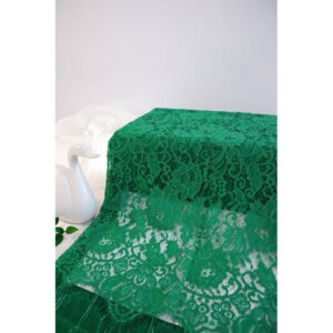 gambar menunjukan kain kebaya semi katun cord benang metallic berwarna forest green